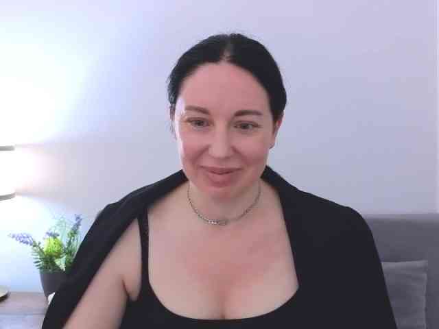 MiaFoxy webcam
