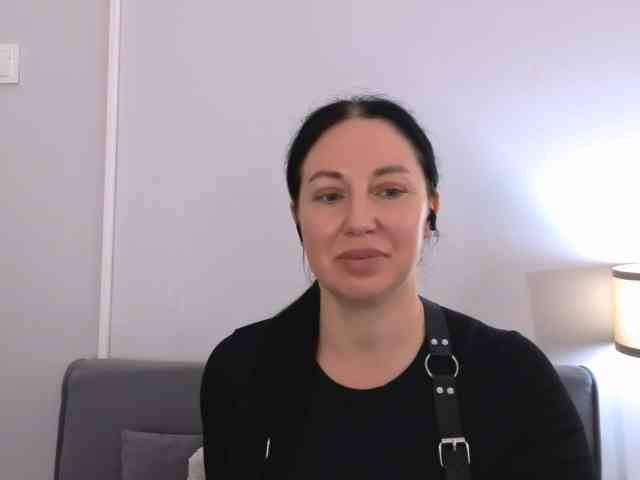MiaFoxy webcam