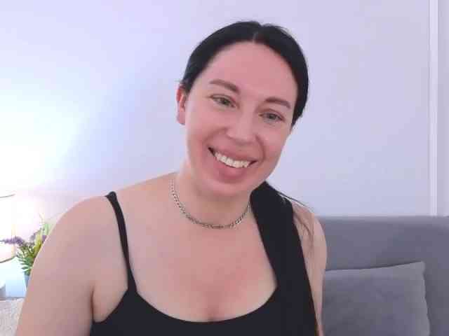 MiaFoxy webcam