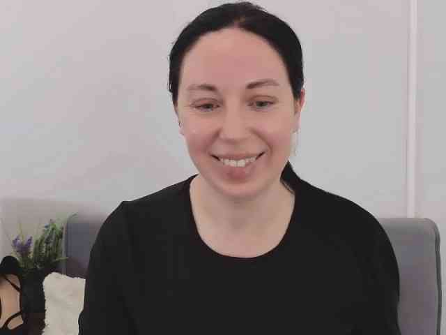 MiaFoxy webcam