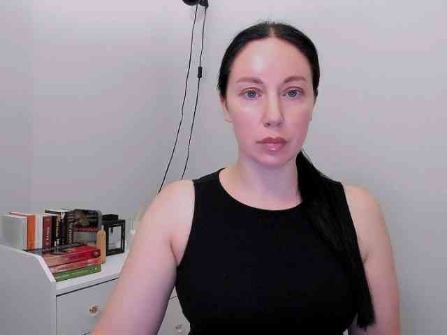 MiaFoxy webcam