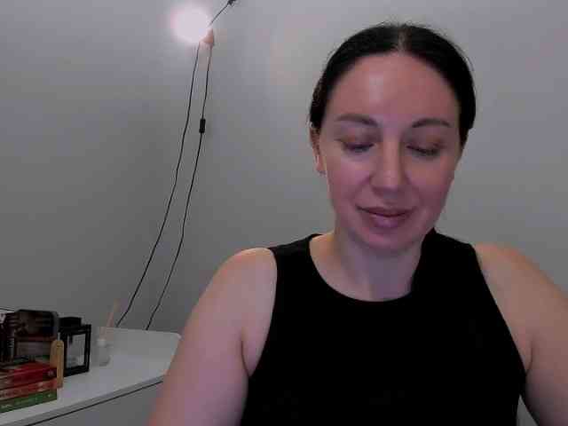 MiaFoxy webcam