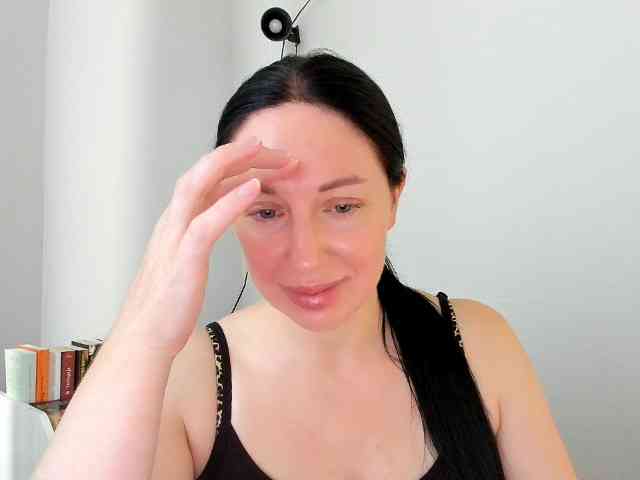 MiaFoxy webcam