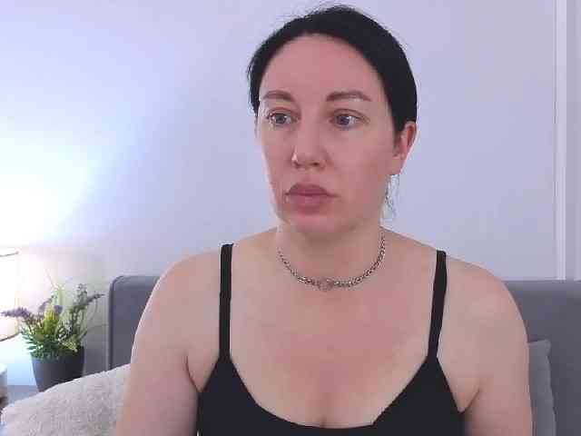MiaFoxy webcam