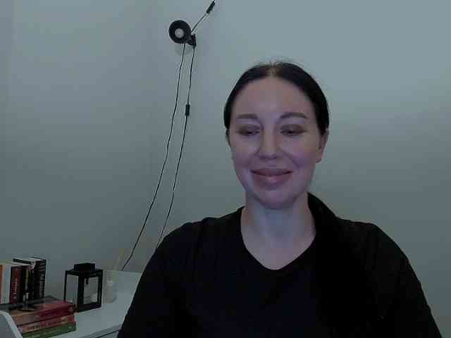 MiaFoxy webcam