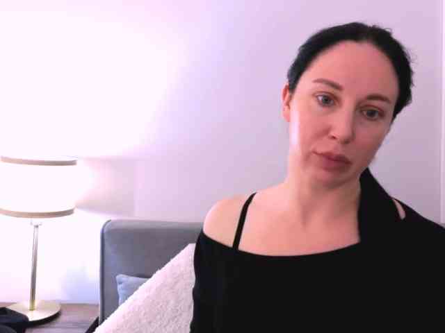 MiaFoxy webcam