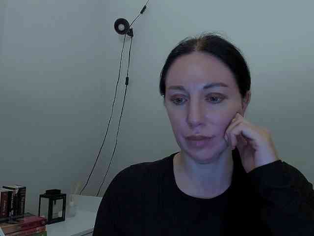 MiaFoxy webcam
