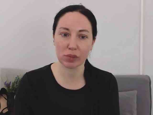 MiaFoxy webcam