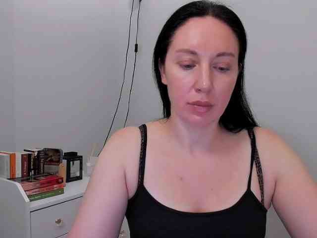 MiaFoxy webcam