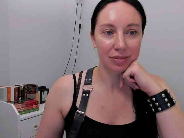 MiaFoxy webcam