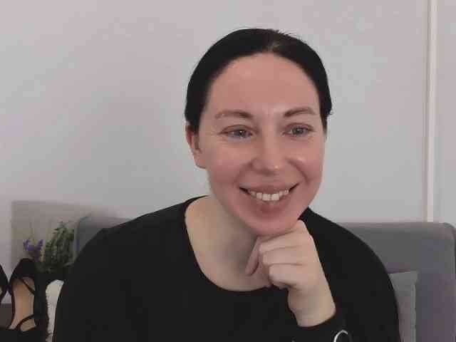 MiaFoxy webcam