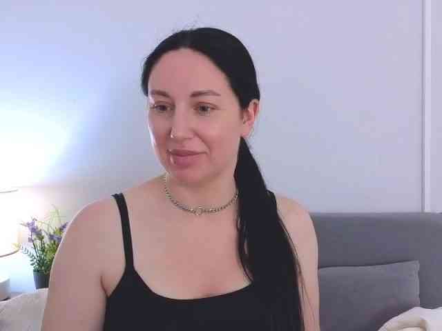 MiaFoxy webcam