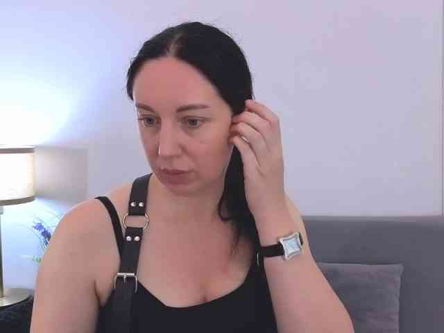 MiaFoxy webcam