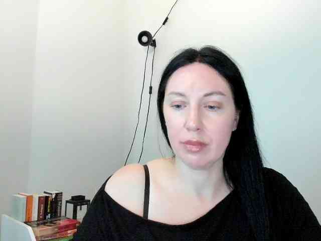 MiaFoxy webcam