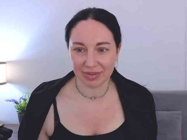 MiaFoxy webcam