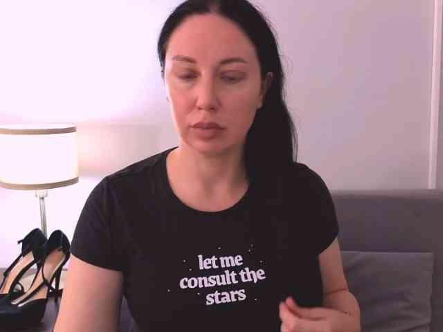 MiaFoxy webcam
