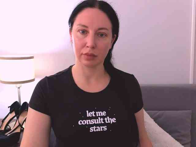 MiaFoxy webcam