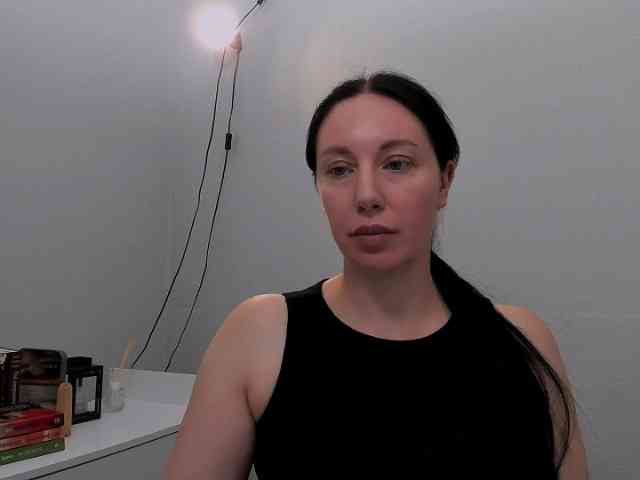 MiaFoxy webcam