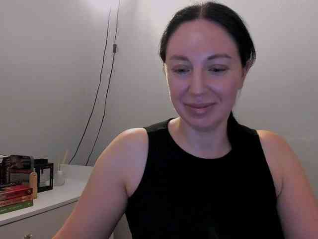 MiaFoxy webcam