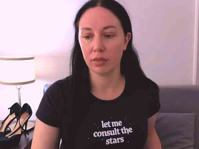 MiaFoxy webcam