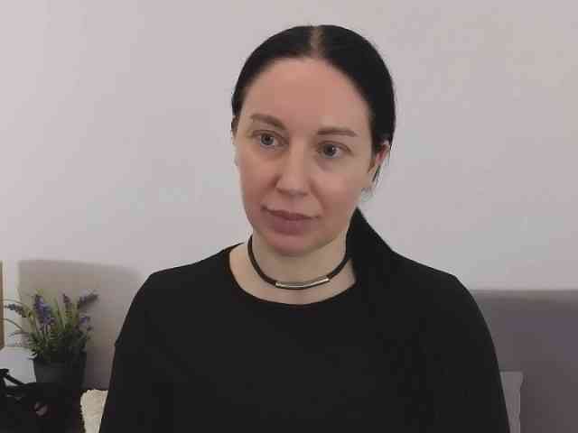 MiaFoxy webcam
