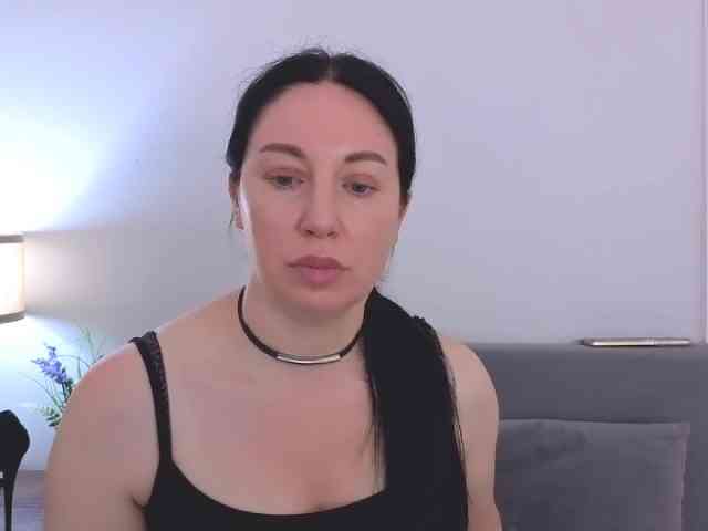 MiaFoxy webcam