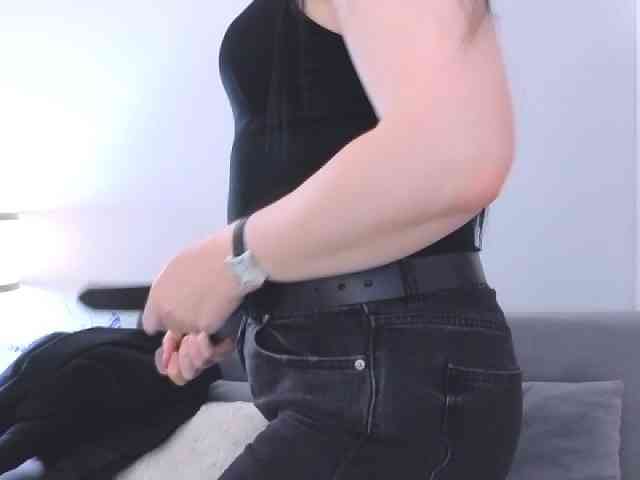 MiaFoxy webcam