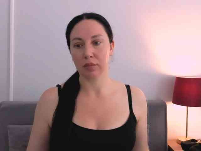 MiaFoxy webcam