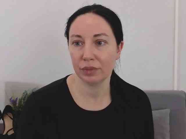 MiaFoxy webcam