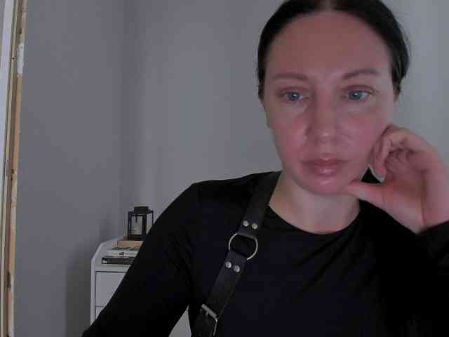 MiaFoxy webcam