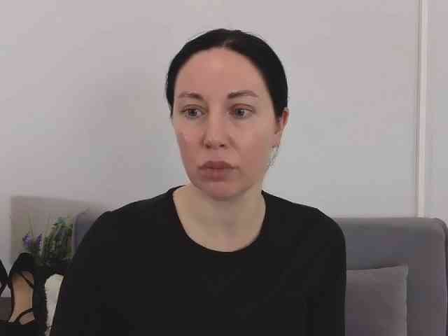 MiaFoxy webcam