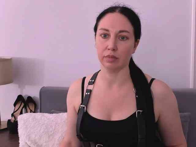 MiaFoxy webcam
