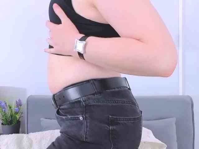 MiaFoxy webcam