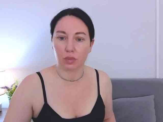 MiaFoxy webcam