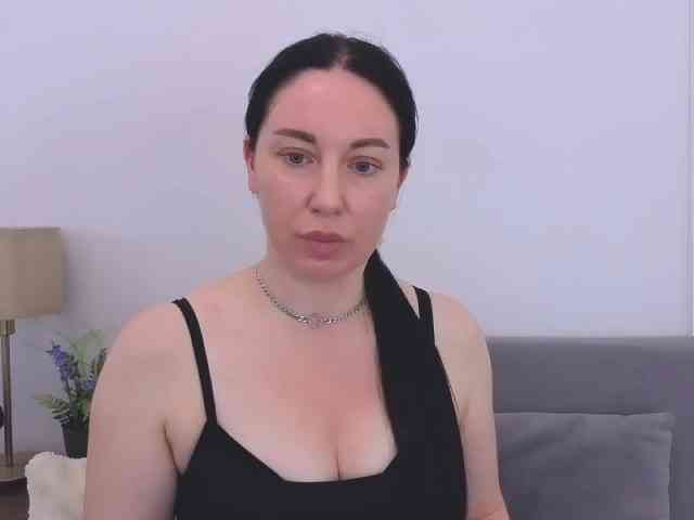 MiaFoxy webcam