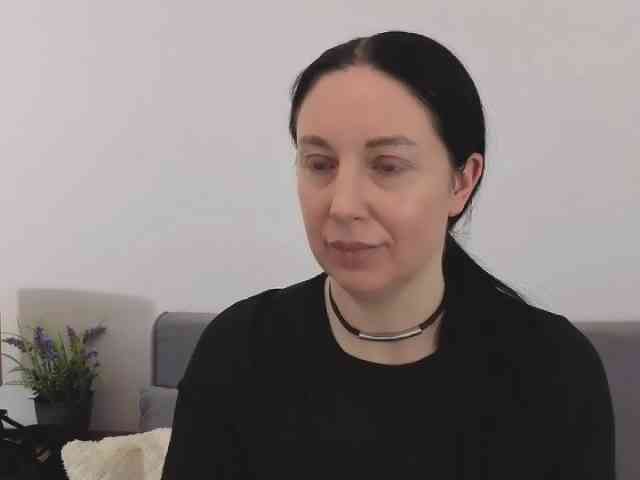 MiaFoxy webcam