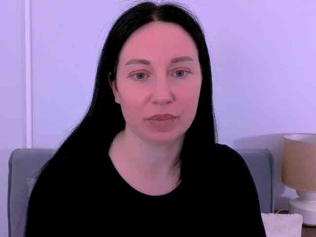 MiaFoxy webcam