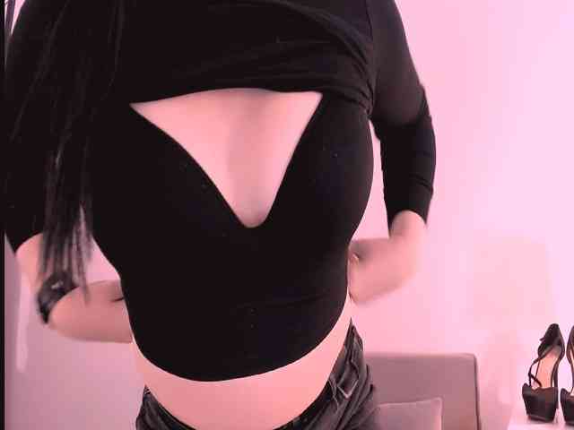 MiaFoxy webcam