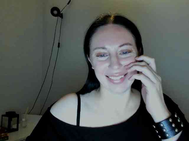 MiaFoxy webcam