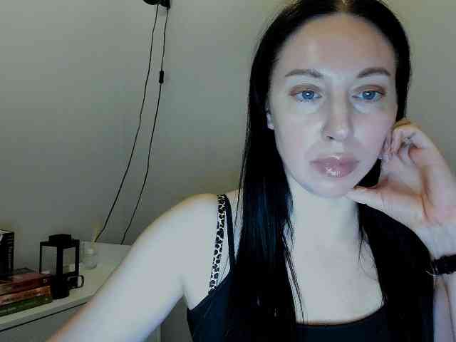 free online chat MiaFoxy