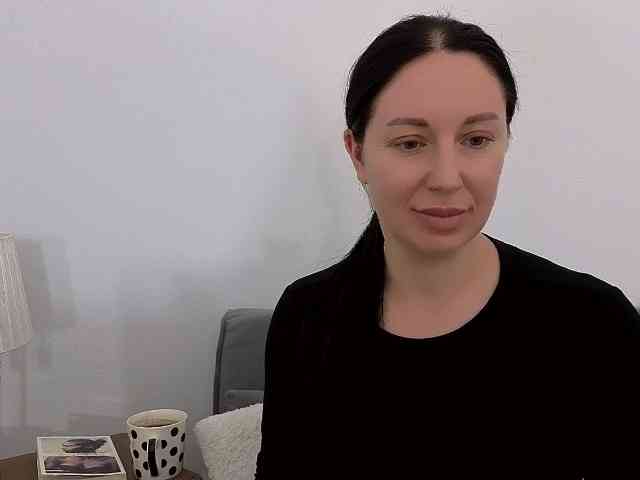 MiaFoxy webcam
