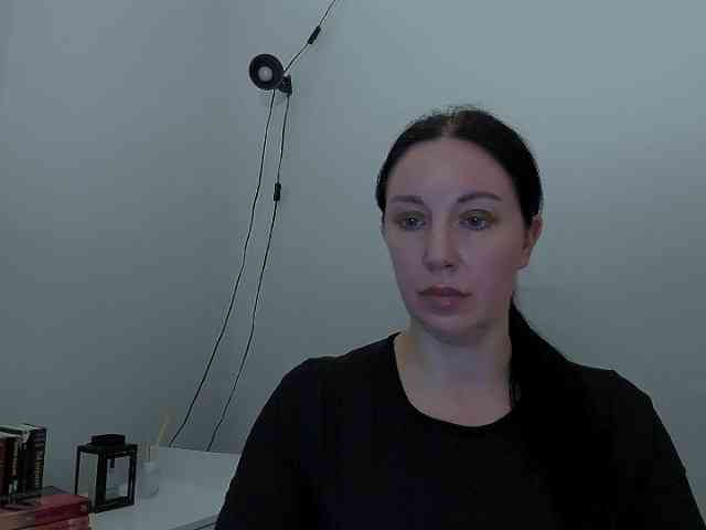 MiaFoxy webcam