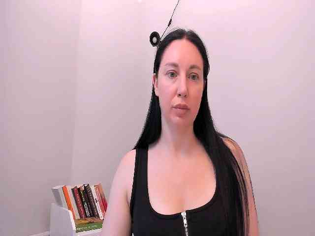 miafoxy's live room