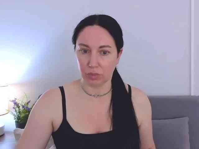 MiaFoxy webcam