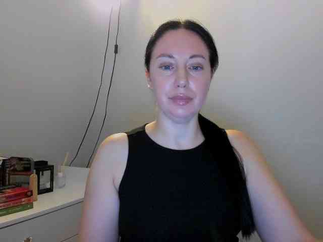 MiaFoxy webcam