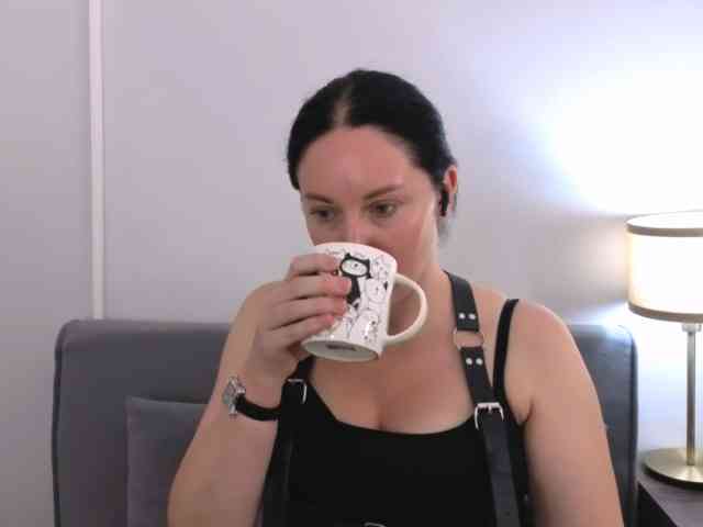 MiaFoxy webcam