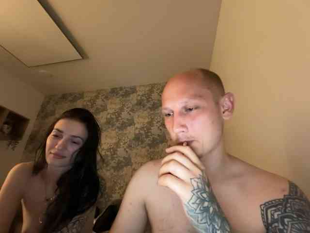 BestFriendsVanLove webcam