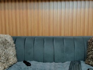 riley-reid-milf Porn Show