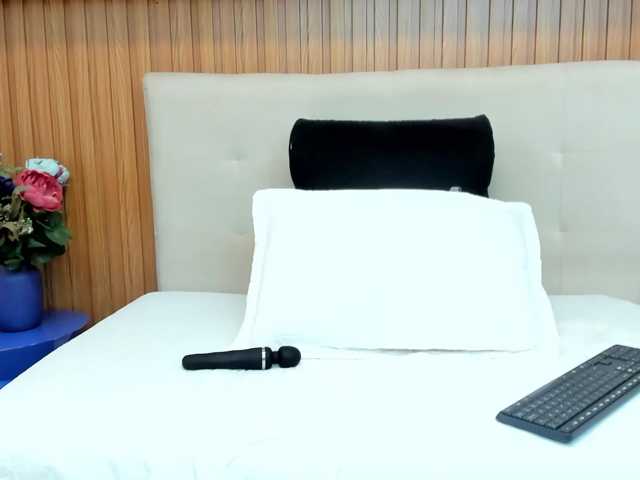 riley-reid-milf webcam