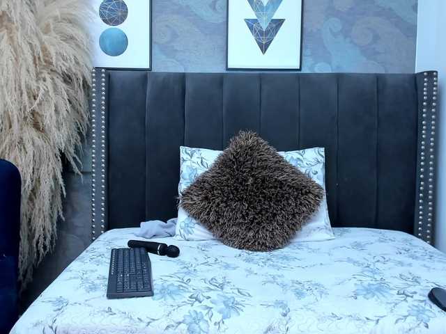 riley-reid-milf Live Cam on BongaCams